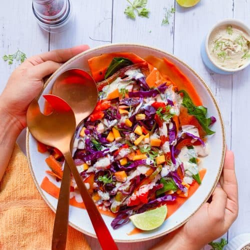 Ensalada con vinagreta cremosa